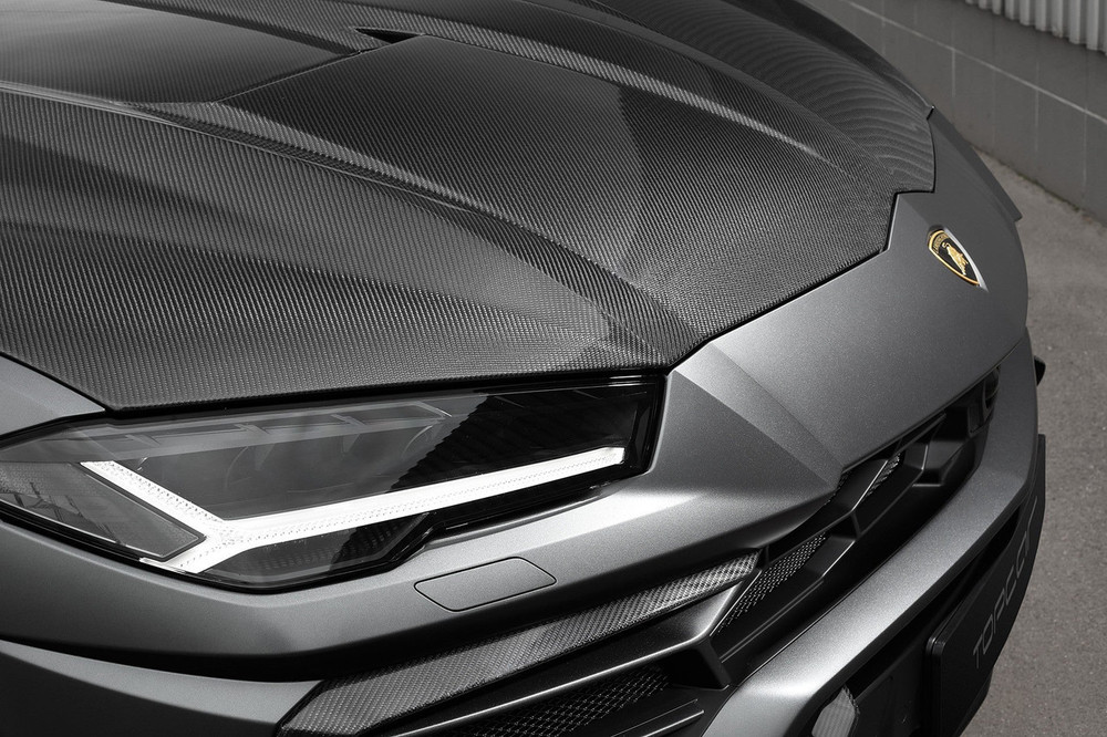 Widebody Urus Carbon Fiber Hood