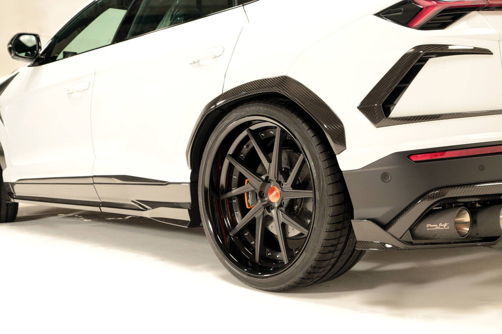 Widebody Lamborghini Urus Carbon Fiber Fender Flares