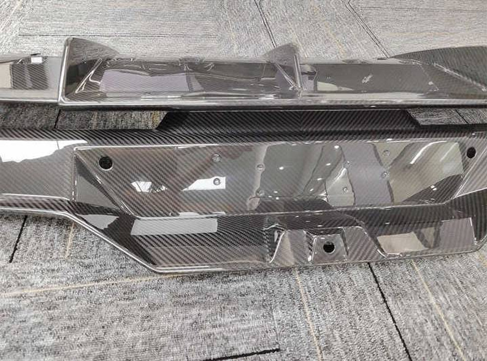 Carbon Fiber Lamborghini Huracan EVO Rear Diffuser Carbon Fiber Lamborghini Huracan EVO Rear Diffuser
