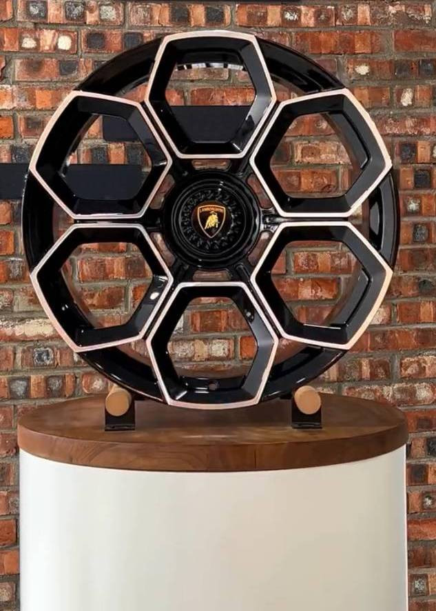 Lamborghini Huracan Wheels for the Tecnica