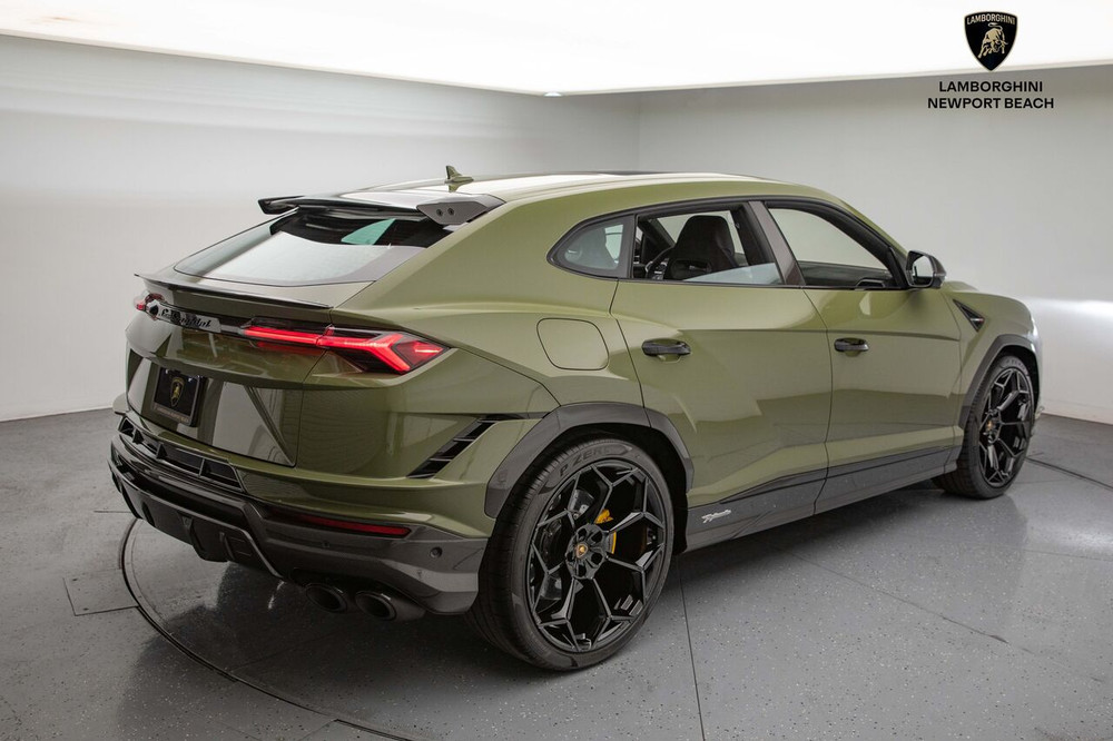 For Sale 2024 Lamborghini Urus Performante VIN ZPBUC3ZL2RLA35571