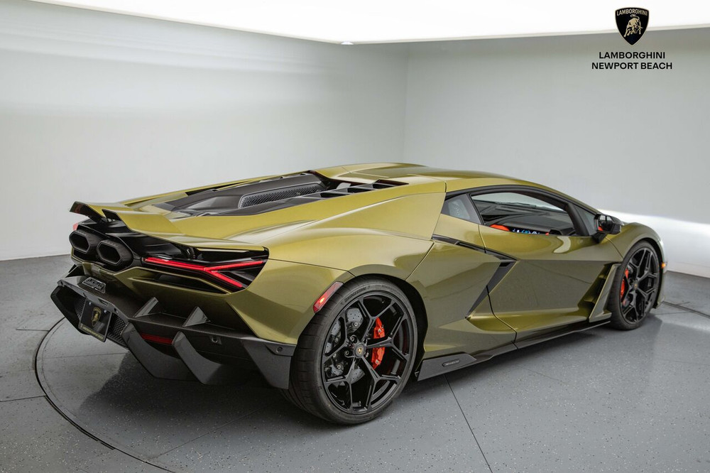 For Sale 2024 Lamborghini Revuelto VIN ZHWUC1ZM6RLA01308