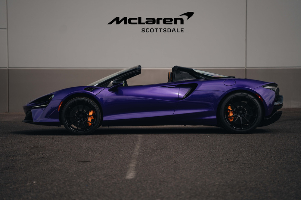 For Sale: 2025 McLaren Artura Spider Vision VIN SBM16BEA0SW003701