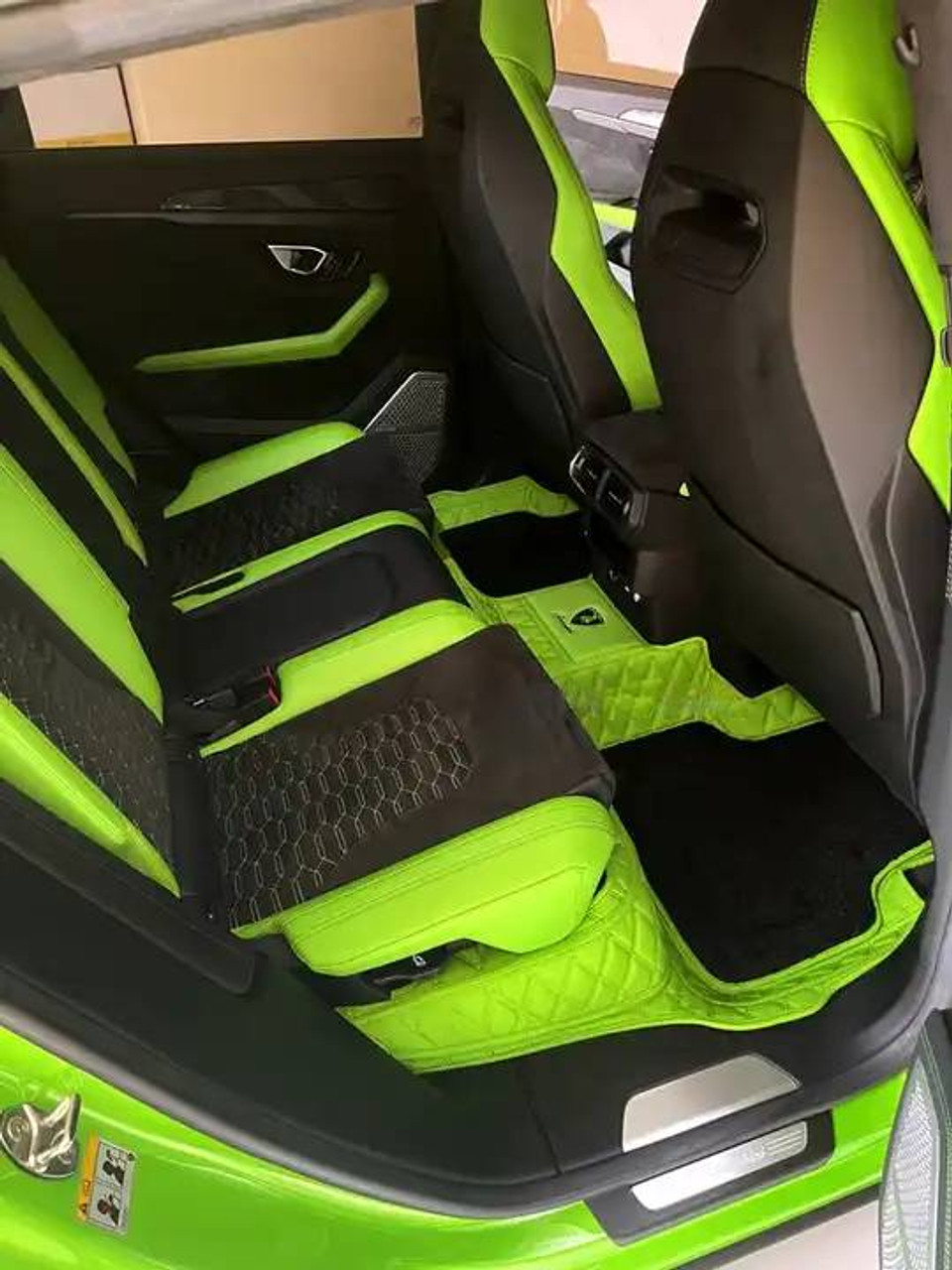Lamborghini Urus Floor Mats Lamborghini Urus Floor Mats