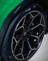 Lamborghini Urus Performante Wheels & Tires Specifications