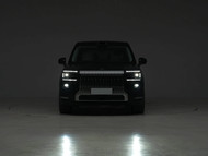 Better Than a Light Show: Zeekr 9X Hyper Active LED Projections (Rain & Thunder).