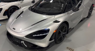 The 2022 McLaren 765LT Spider Drives Like an F1 Racer and Looks Like a Movie Star!