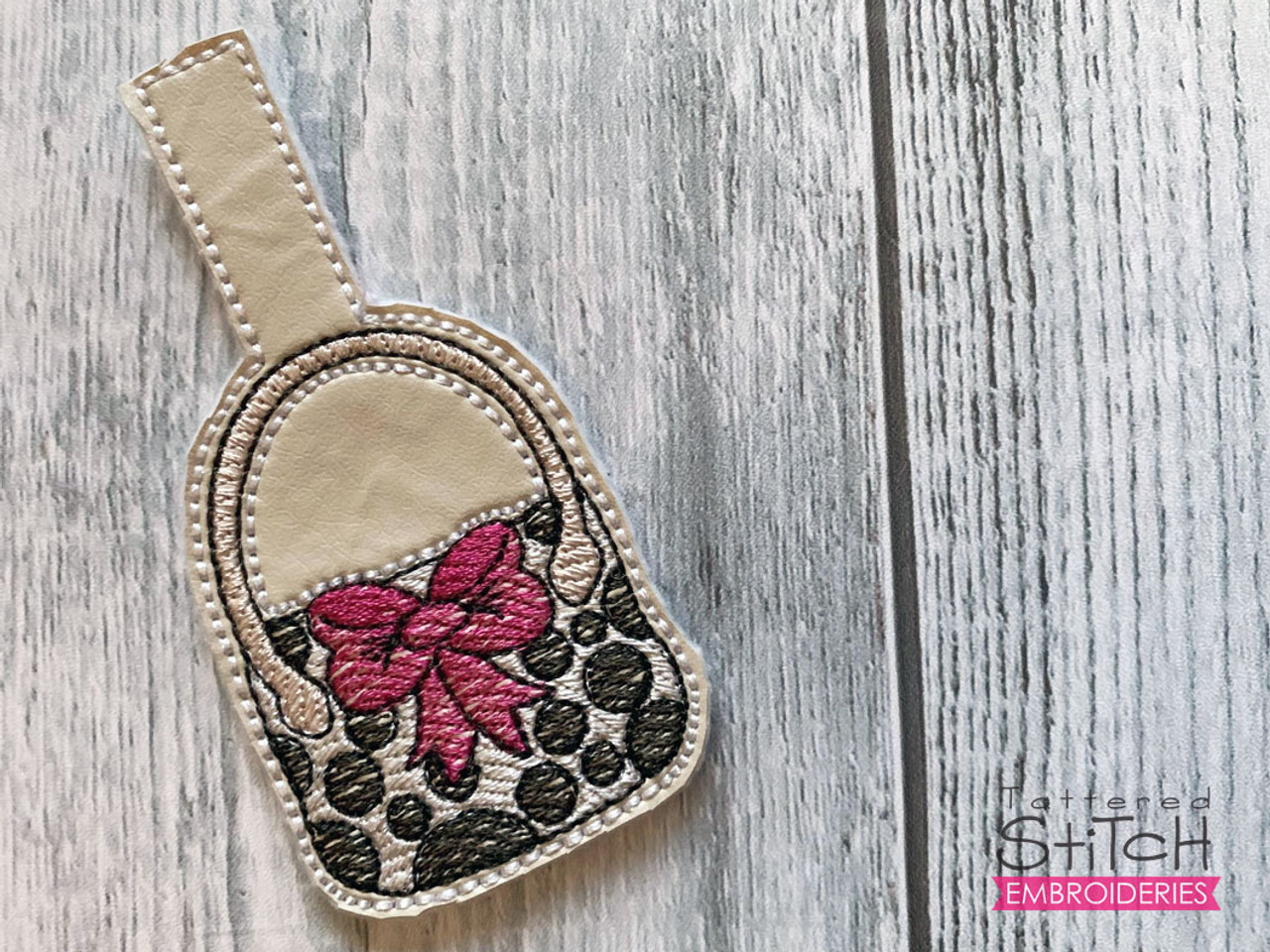 In The Hoop Blank Scallop Key Fob Keychain Felt Embroidery Design