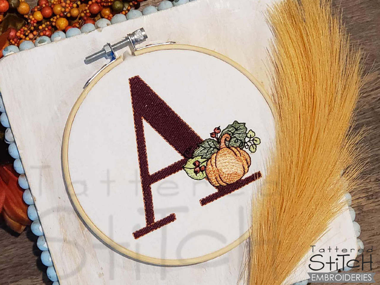 Floral Split Monogram ABCS - D - Fits a 4x4 Hoop, Machine Embroidery  Pattern, - Tattered Stitch Embroideries