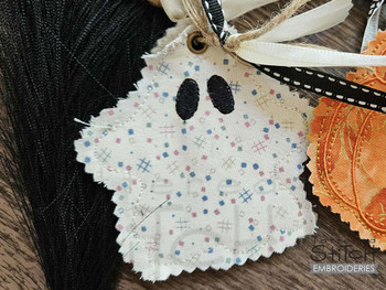 Ghost Garland  -  Embroidery Designs