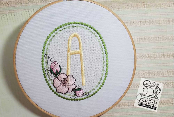 Cherry Blossom Font - Q - Embroidery Design