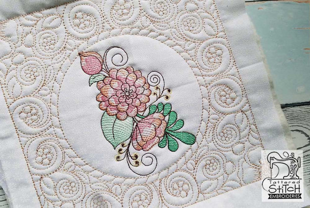 Peony Cluster Quilt Block - Fits a  5x7",6x10" & 8x8" Hoop