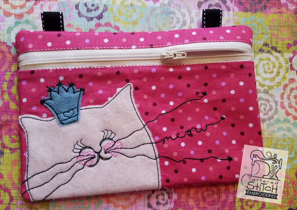 Crowned Kitty Zip Bag With Lining - Embroidery Designs