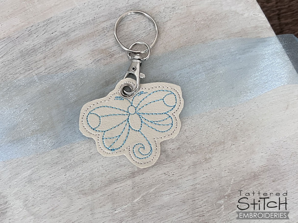 Dragonfly Charm - Fits a 4x4" Hoop Embroidery Designs