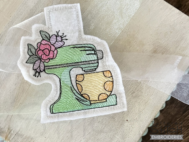 Kitchen Mixer Clothespin Magnet- Embroidery Designs & Patterns