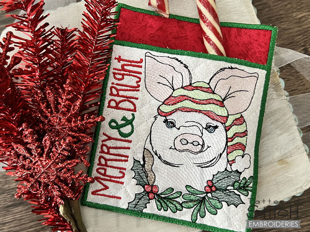 Merry & Bright Piggy Pocket Pot Holder - Machine Embroidery