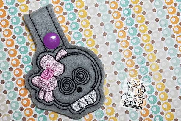 Sweet Sugar Skull Key Chain - Embroidery Designs & Patterns