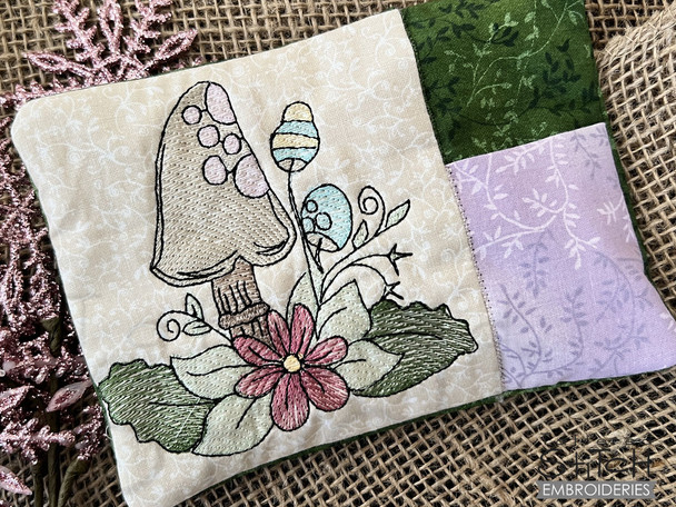 Mushrooms 3 Pocket Coaster / Trivet - Embroidery Designs