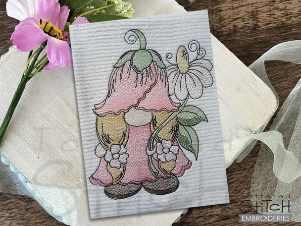 Tulip Gnome - Fits a  5x7" & 6x10" Hoop, Machine Embroidery