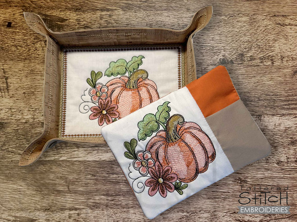 Pumpkin Mugrug &  Tray - Fits a 5x7" MugRug- Embroidery Designs