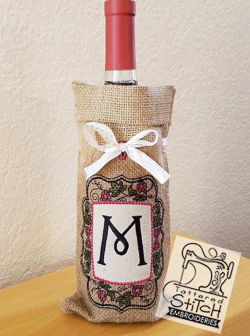 Wine Bottle Koozie with Zipper In The Hoop Template Embroidery Design