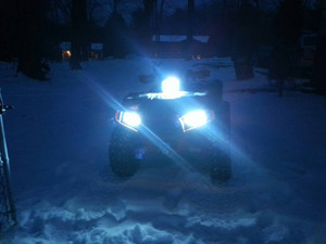 10,000K Deep Blue 55 Watt H6M Bi-Xenon HID Kit 10,000K Deep Blue 55 Watt H6M Bi-Xenon HID Kit