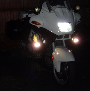 Super White Halogen Head Light Bulbs for BMW R1100RT R1100 RT SE Police Super White Halogen Head Light Bulbs for BMW R1100RT R1100 RT SE Police