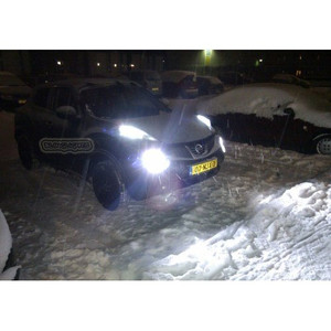 Nissan Juke Xenon HID Head Lamps Light Conversion Kit Nissan Juke Xenon HID Head Lamps Light Conversion Kit