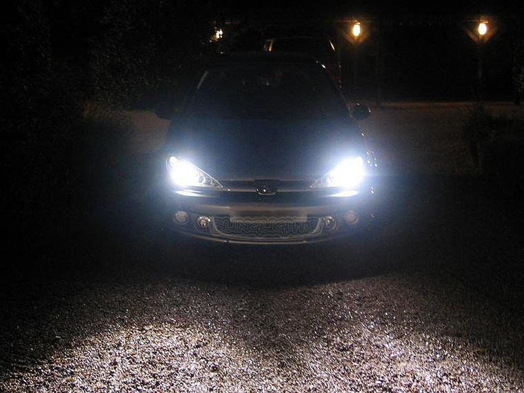 Peugeot 206 206+ 207 Bright White Replacement Light Bulbs for Headlamps Headlights Head Lamps Lights