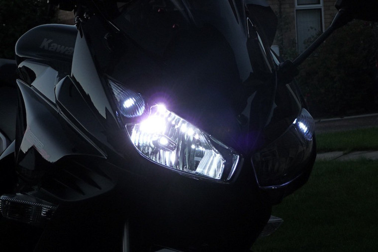 Kawasaki Z1000 Z750 Z750R Xenon HID Conversion Kit for Headlamp Headlight Head Lamp Light HIDs