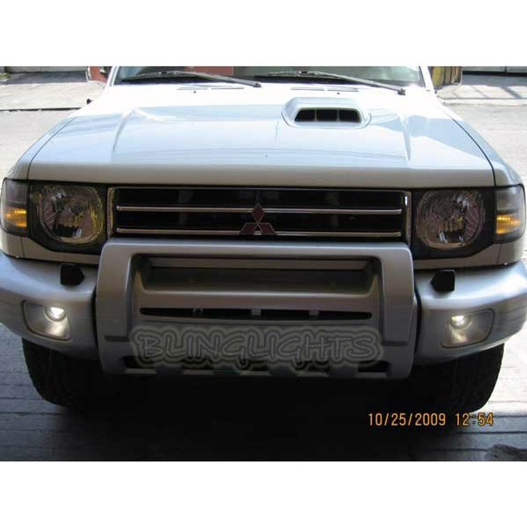 1997 1998 1999 2000 Mitsubishi Montero Xenon Foglamps Foglights Fog Lamps Driving Lights Kit