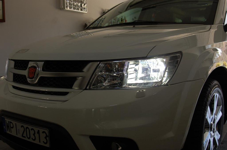 Dodge Journey Bright White Replacement Head Light Bulbs