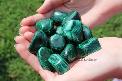 Malachite Tumbled Stone Premium