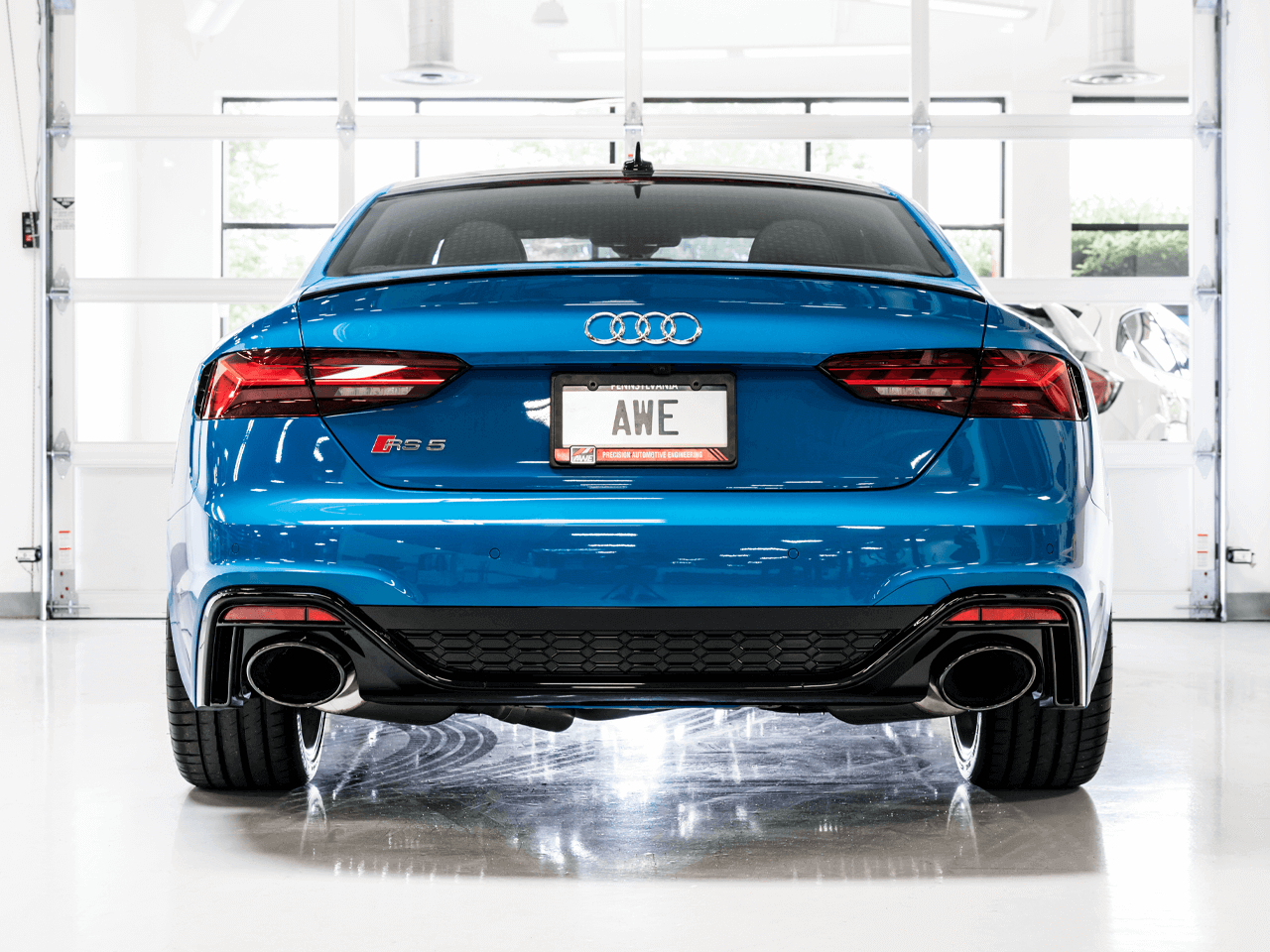 AWE Track Catback Exhaust With Black Tips For 20-22 Audi RS 5 Coupe - 3020-33123