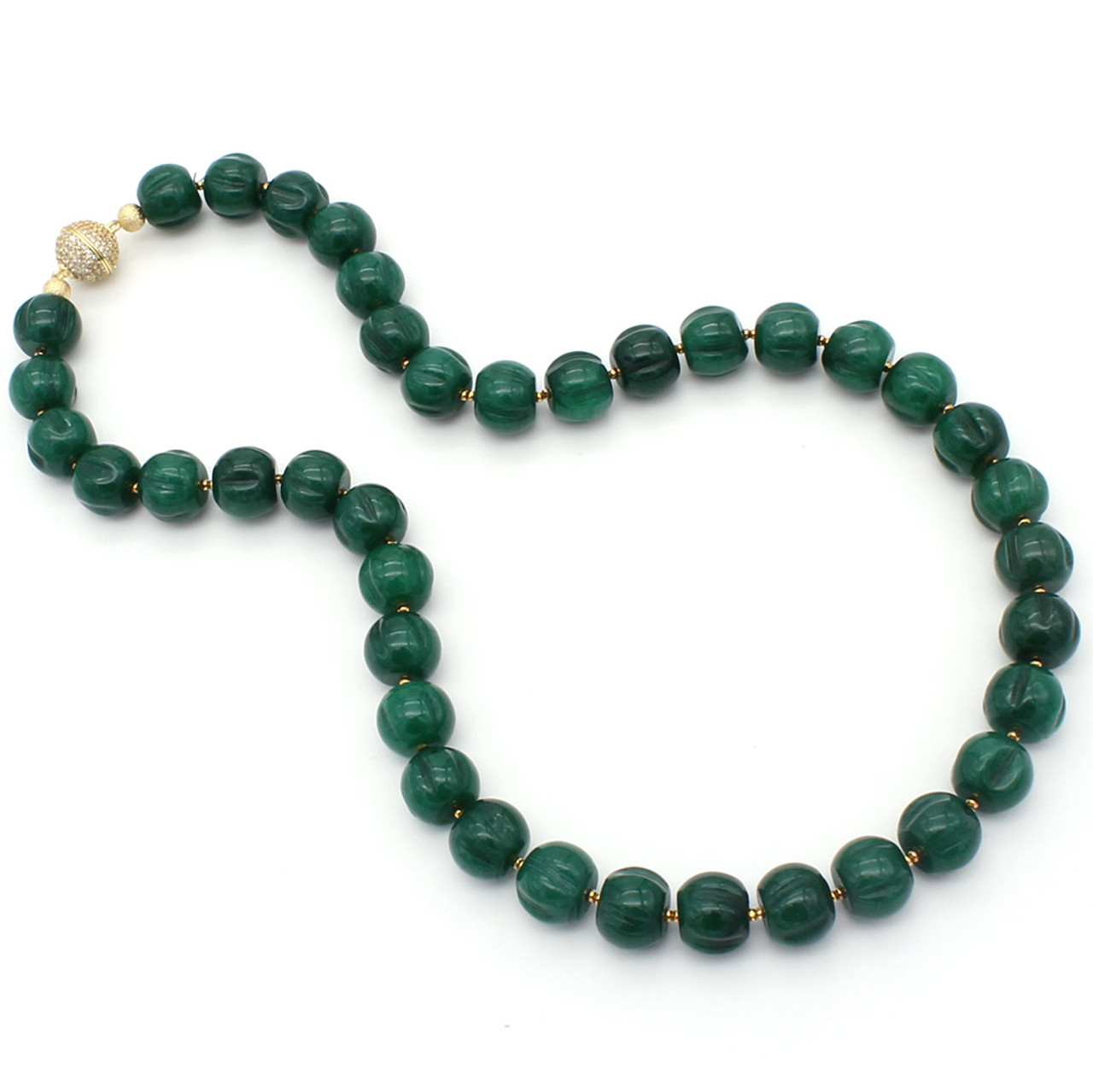 Vintage 1930s Green Glass Bead Necklace | Gadelles Vintage