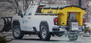 95590 - FISHER SPREADERS GENUINE REPLACEMENT PART - TEMPEST MAILBOX KEEPER - PROCASTER, STEELCASTER GAS, POLYCASTER, TEMPEST POLY LID KEEPER. WESTERN MARAUDER, MARAUDER POLY AND SNOWEX RENEGADE & RENEGADE POLY MAILBOX KEEPER