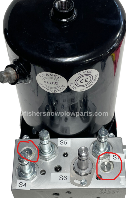 92960 LOCATION ON EXTREME V & XV2 TOP FRONT OF HYDRAULIC UNIT