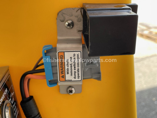 99748 - FISHER POLYCASTER - WESTERN TORNADO HOPPER SPREADER GENUINE REPLACEMENT PART - CHUTE CONNECTOR CLIP KIT 99748 - FISHER POLYCASTER - WESTERN TORNADO HOPPER SPREADER GENUINE REPLACEMENT PART - CHUTE CONNECTOR CLIP KIT