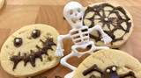 Super Easy Biscuits - Perfect For Baking With The Kids This Halloween!