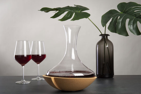 vacu-vin-swirling-carafe.jpg