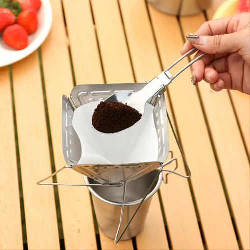 Great to make fresh coffee when camping or traveling,
Folds up compact,