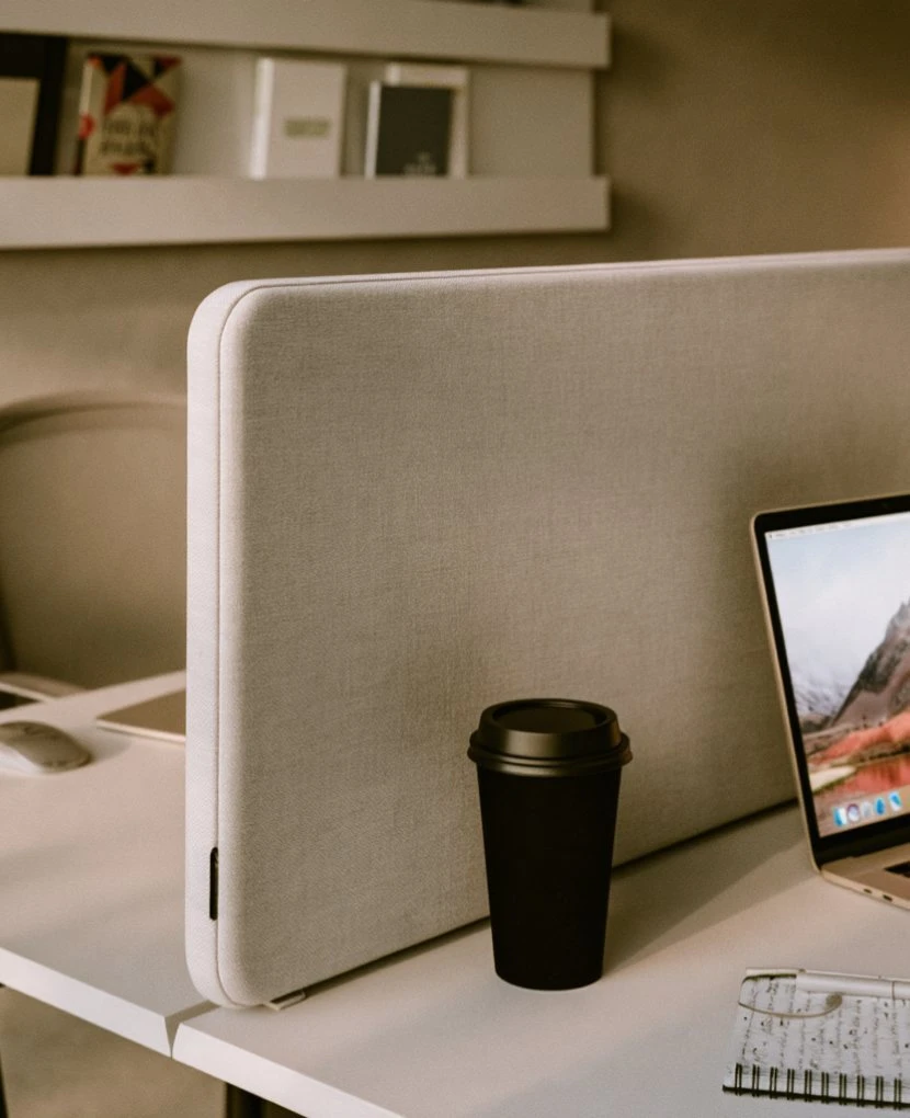Introducing Sonus 25: A Slim, Pinnable Fabric Desk Screen