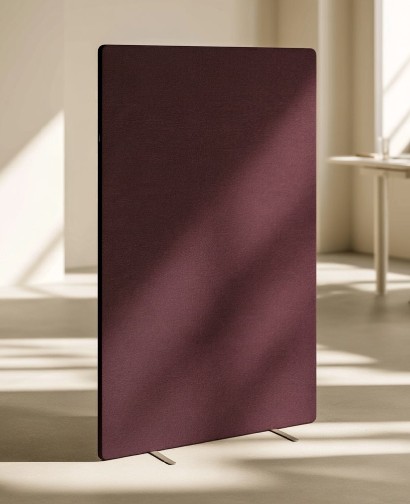 Freestanding fabric office screen in burgundy