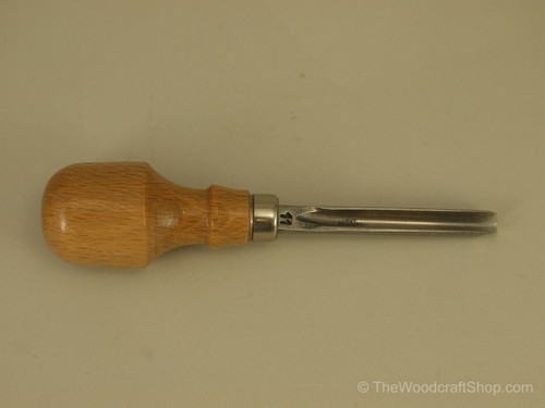 This Stubai Palm #11 Veiner 7mm is showing the Beechwood Handle and the premium steel blade.