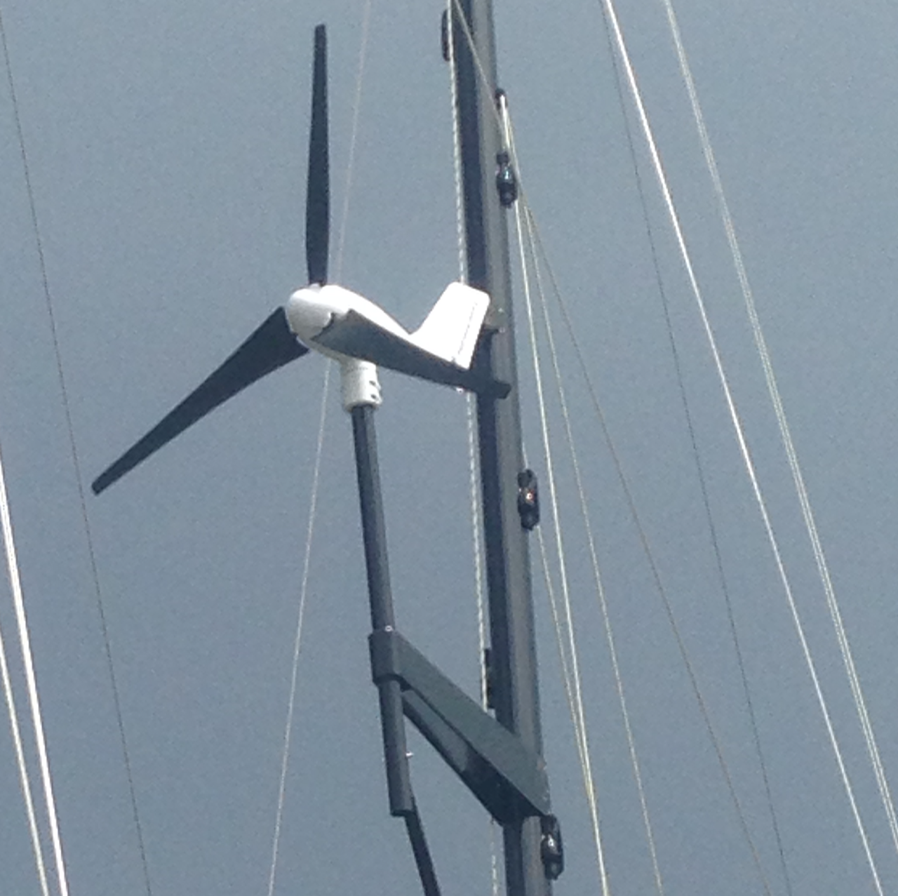 wind generator sailboat mast