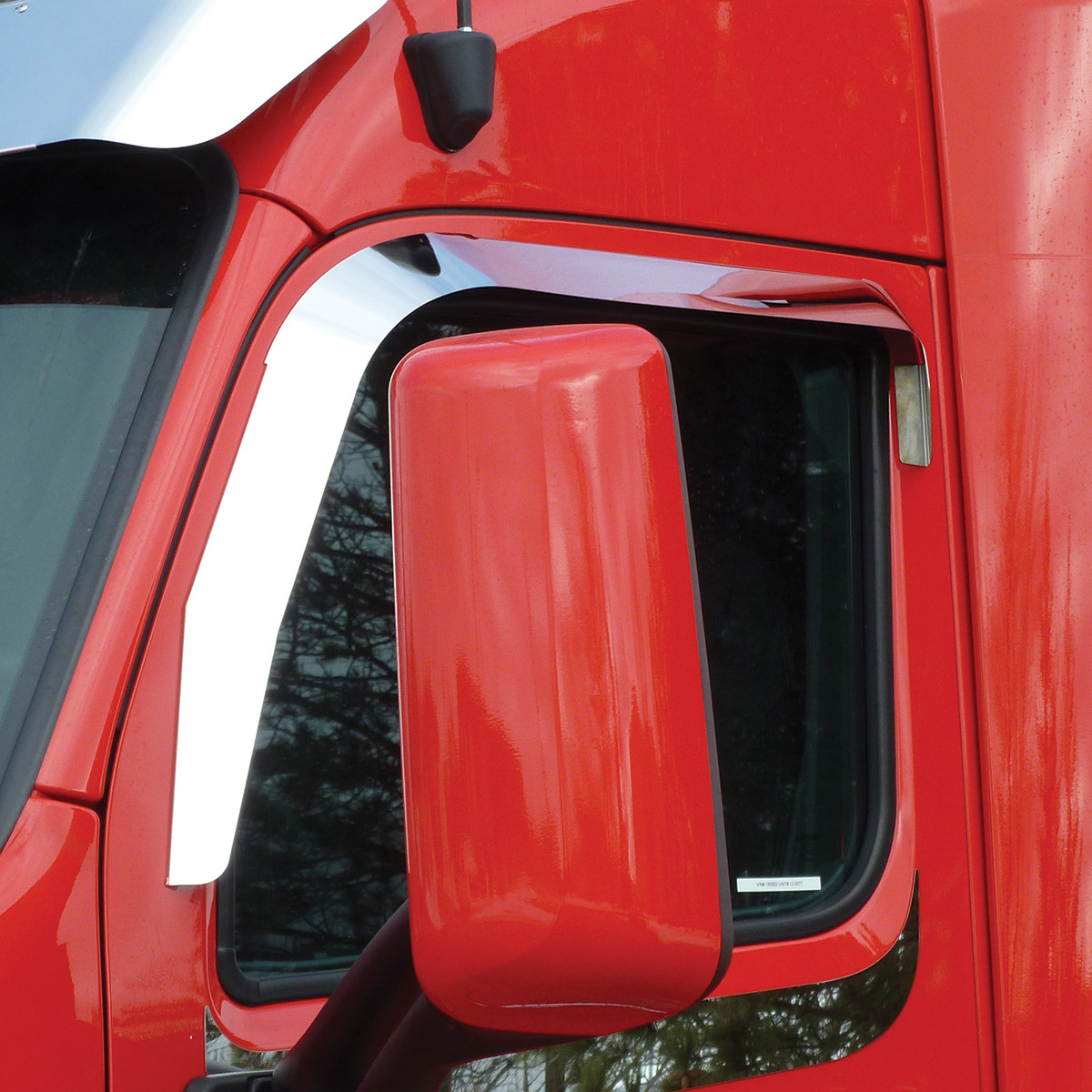 29135-UP STAINLESS DOOR WINDOW VENT VISOR FOR PETERBILT 567/579