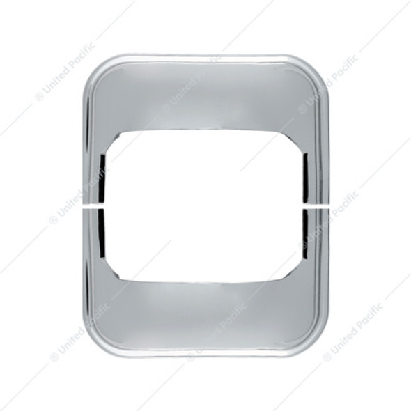 42373-UP CHROME MIRROR POST COVER FOR 2008-2017 FREIGHTLINER CASCADIA
