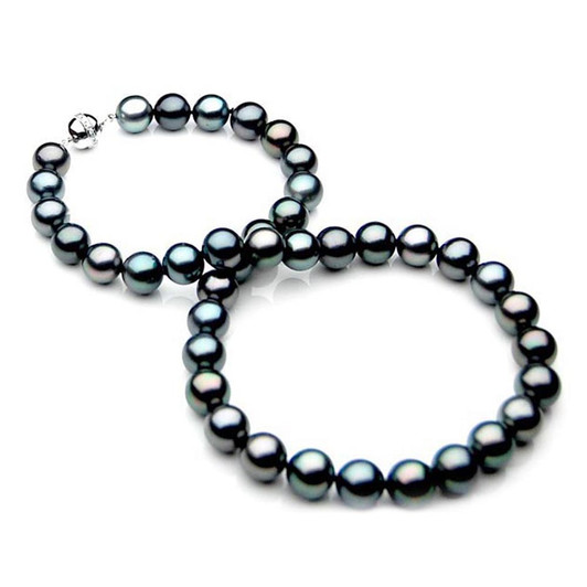 TN001 (AAA 9-11 mm Tahitian Black  Pearl Necklace W gold Diamond clasp )