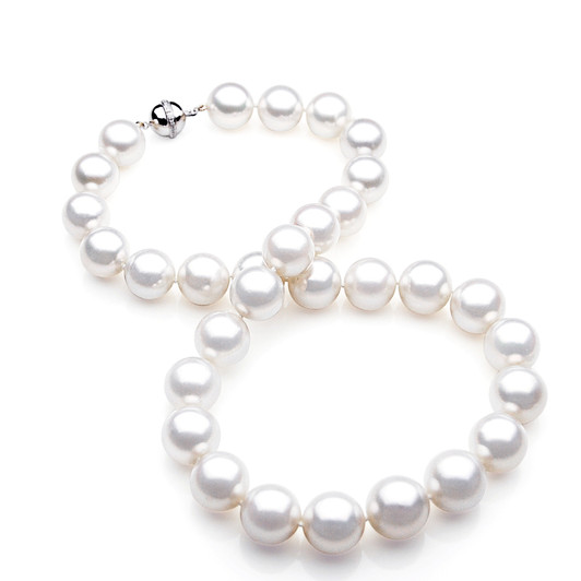 SN001 (AAA 10-12 mm Australian South Sea Pearl Necklace Gold Diamond clasp
