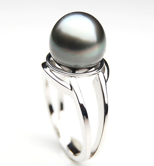 TR066 (AA 10mm Tahitian Grey  pearl Ring in Silver)
